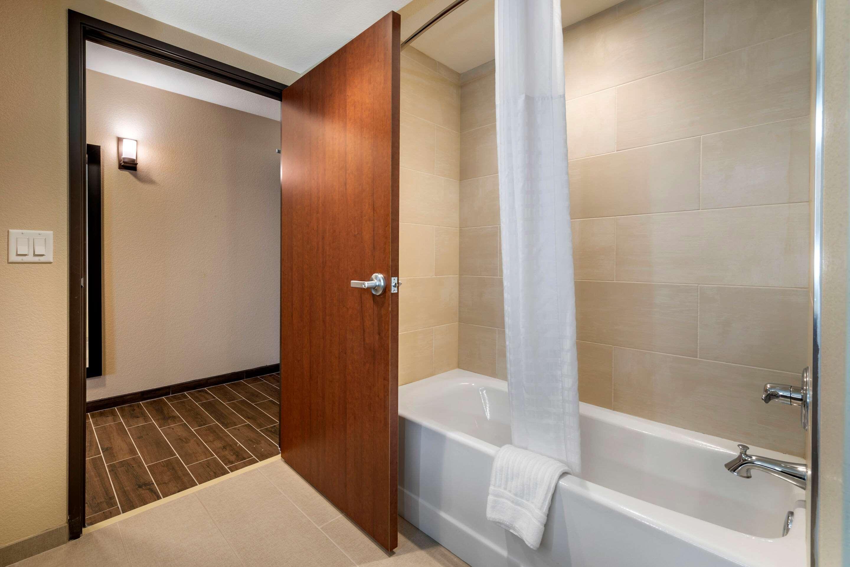 Comfort Suites Broomfield-Boulder-Interlocken Exteriör bild